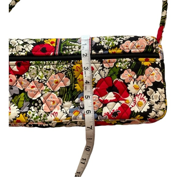 Vera Bradley Just A Clutch Poppy Fields - Picture 7 of 9
